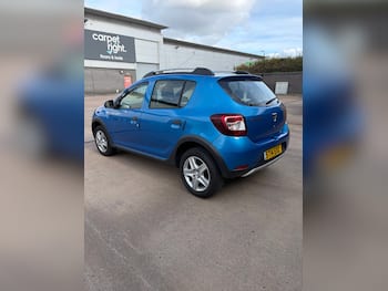 Used Dacia Sandero Stepway 2014 for sale - 79868615: Photo