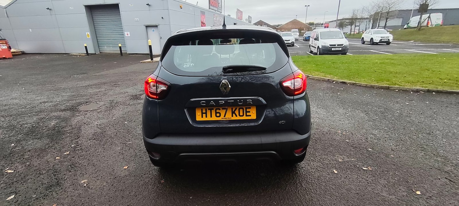 Used Renault Captur 2018 for sale - 76623780: Photo 4