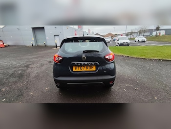 Used Renault Captur 2018 for sale - 76623780: Photo