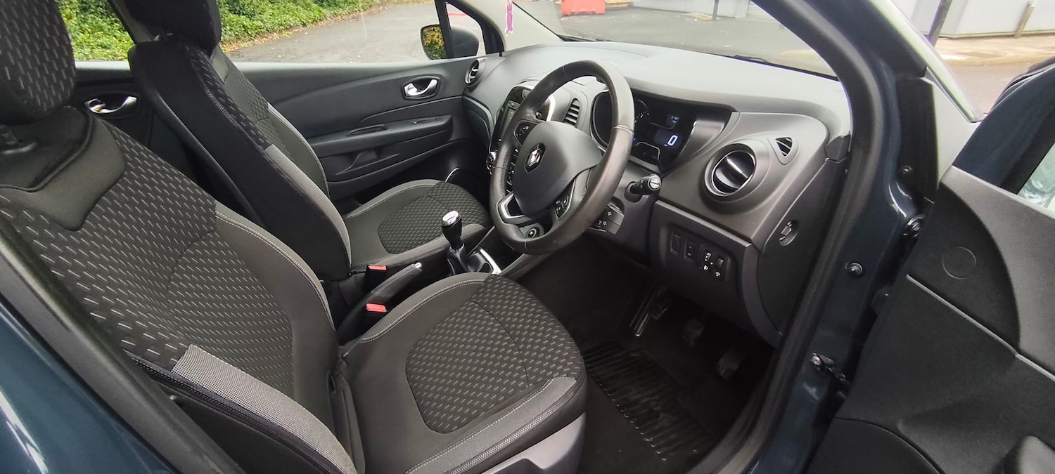 Used Renault Captur 2018 for sale - 76623780: Photo 9