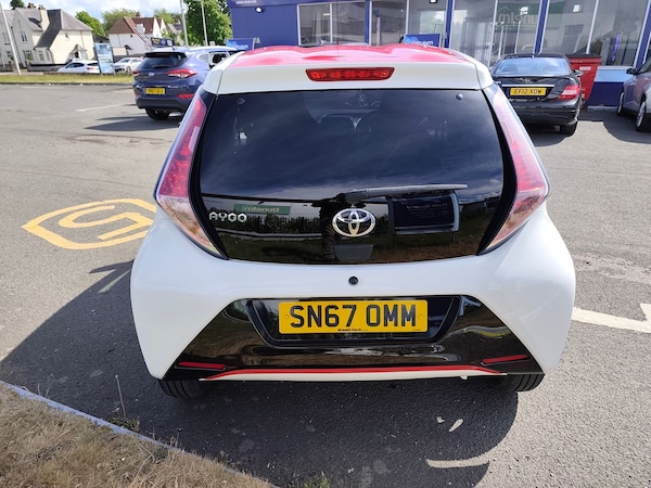 Used Toyota AYGO 2017 for sale - 74714877: Photo 4