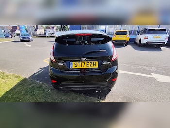 Used Ford Fiesta 2017 for sale - 75565651: Photo