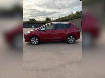 Used Peugeot 3008 2015 for sale - 79571601: Photo