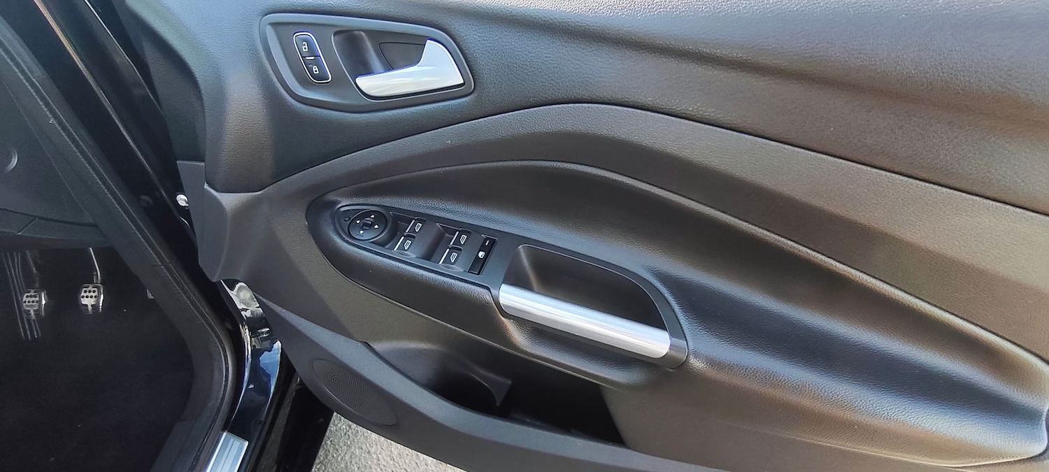 Used Ford Kuga 2017 for sale - 76003699: Photo 10