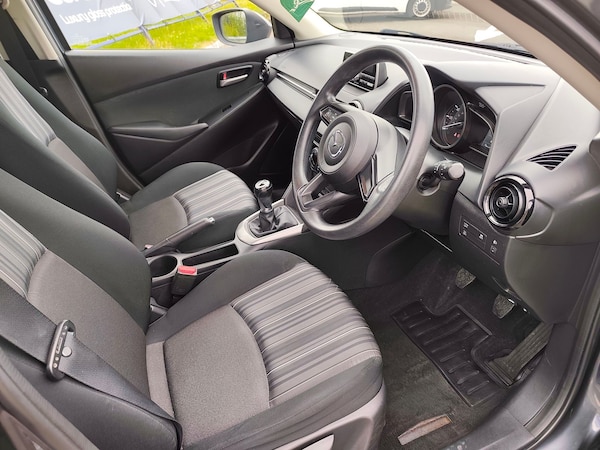Used Mazda Mazda2 2017 for sale - 75062950: Photo 9
