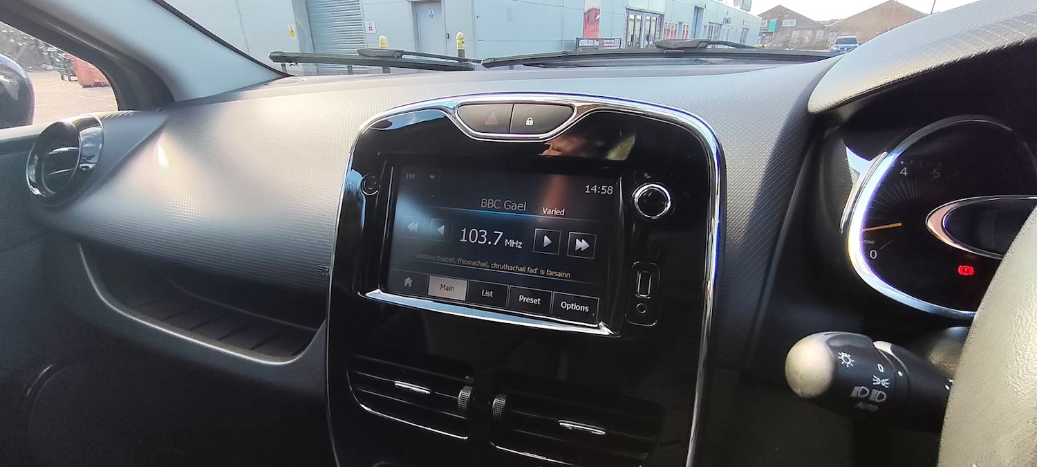 Used Renault Clio 2013 for sale - 77795186: Photo 16