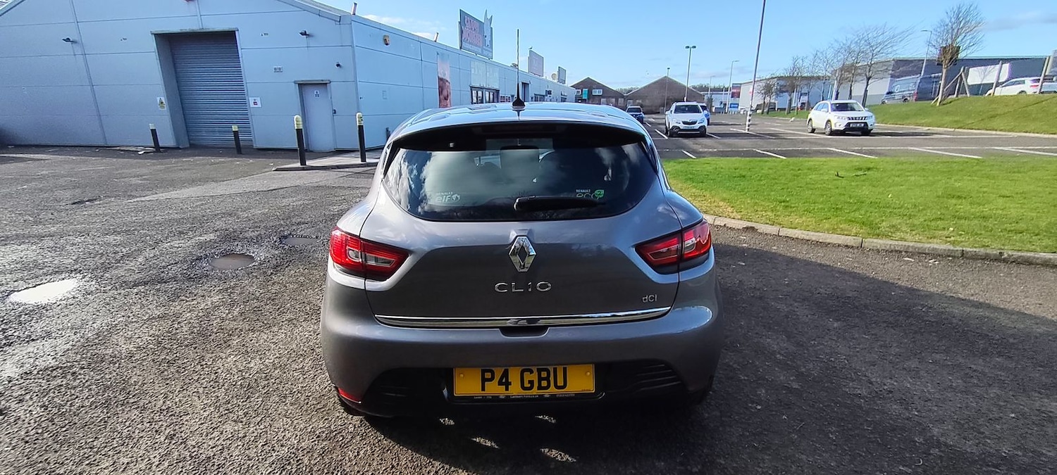 Used Renault Clio 2013 for sale - 77795186: Photo 4