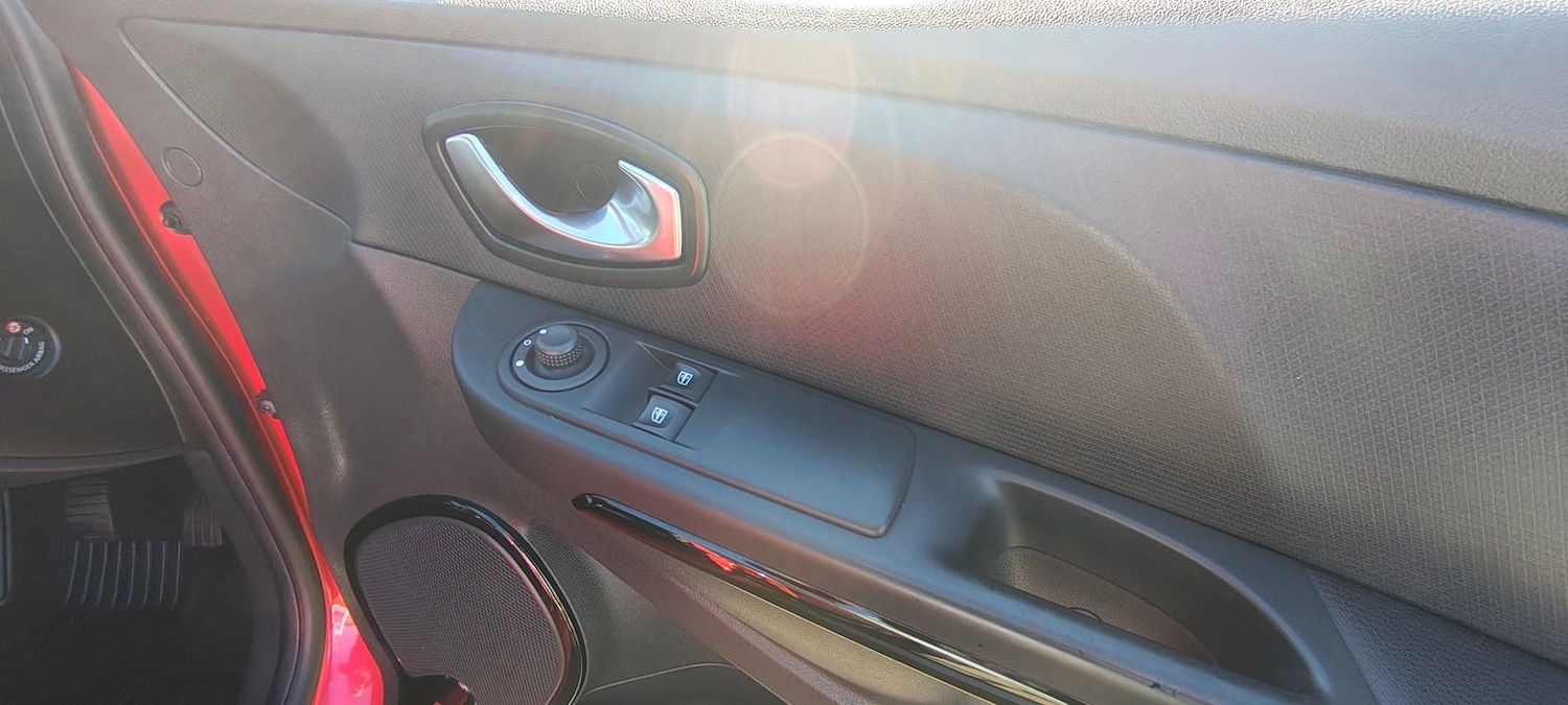 Used Renault Clio 2016 for sale - 75771258: Photo 8