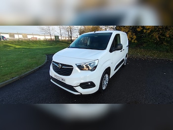 Vauxhall - Combo