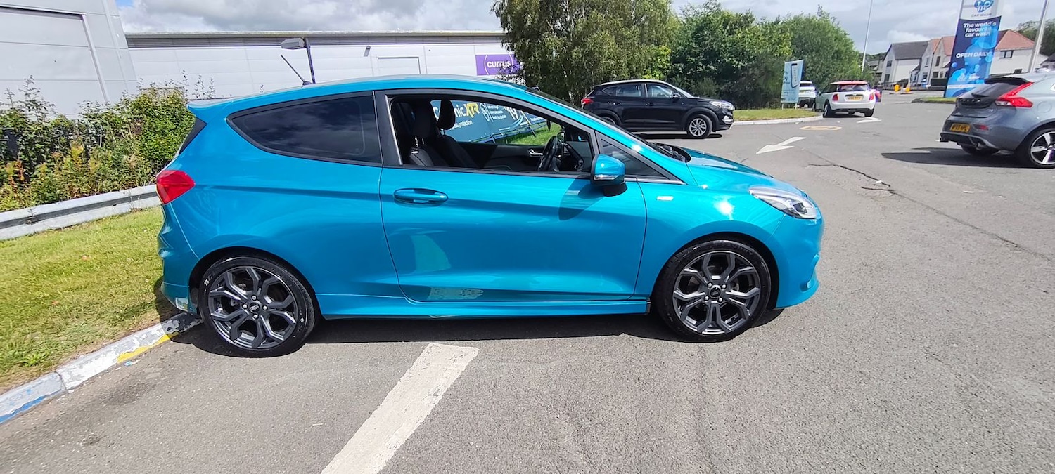 Used Ford Fiesta 2017 for sale - 78150015: Photo 6