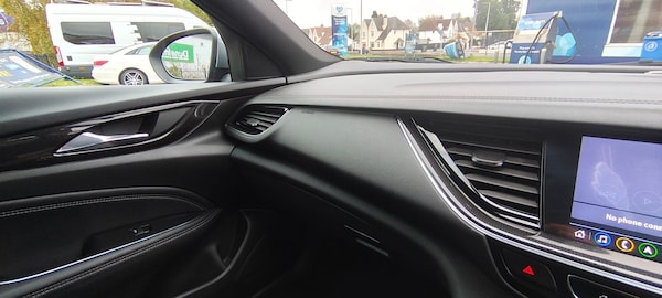 Used Vauxhall Insignia 2018 for sale - 76203666: Photo 18