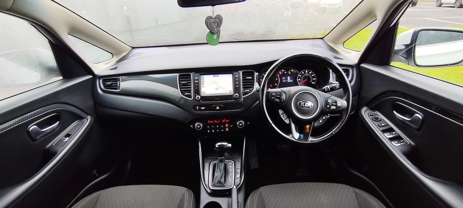 Used Kia Carens 2017 for sale - 77673970: Photo 14