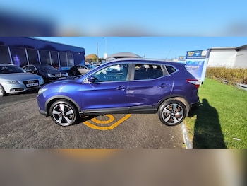 Used Nissan Qashqai 2016 for sale - 76251699: Photo 2