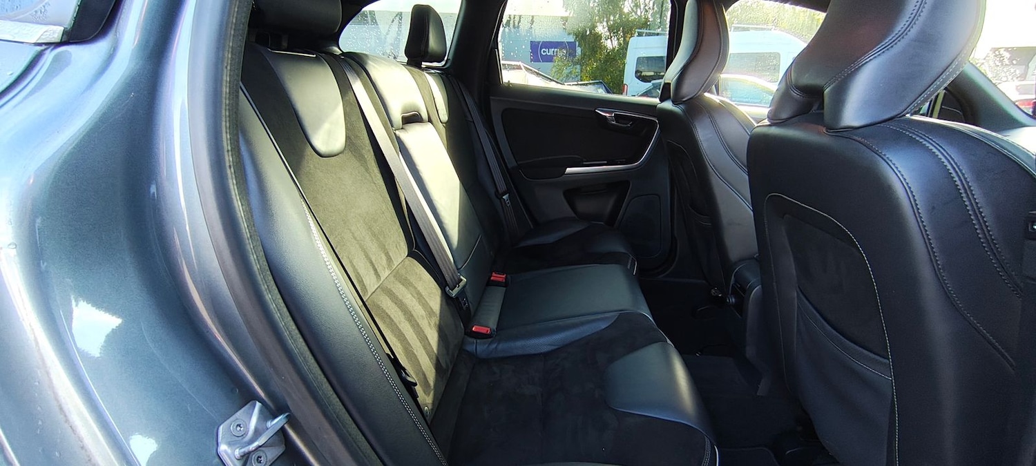 Used Volvo XC60 2017 for sale - 76086567: Photo 13