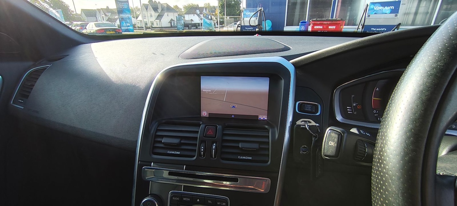 Used Volvo XC60 2017 for sale - 76086567: Photo 15