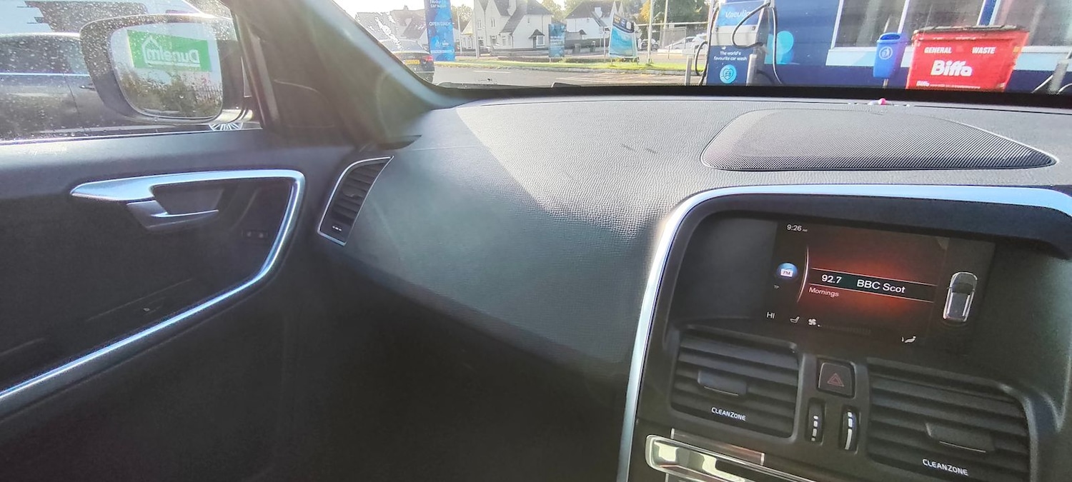 Used Volvo XC60 2017 for sale - 76086567: Photo 18