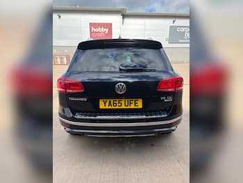 Used Volkswagen Touareg 2016 for sale - 79828081: Photo