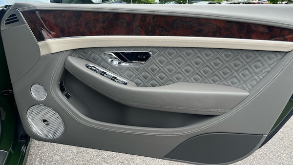 Used Bentley Continental 2022 for sale - 75338265: Photo 19