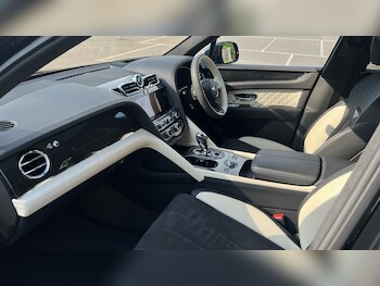 Used Bentley Bentayga 2022 for sale - 75999400: Photo