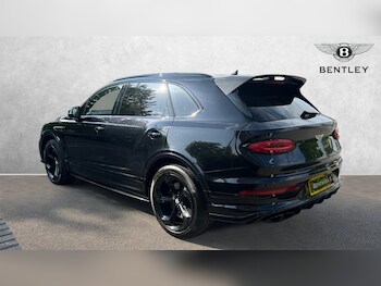 Used Bentley Bentayga 2022 for sale - 75999400: Photo