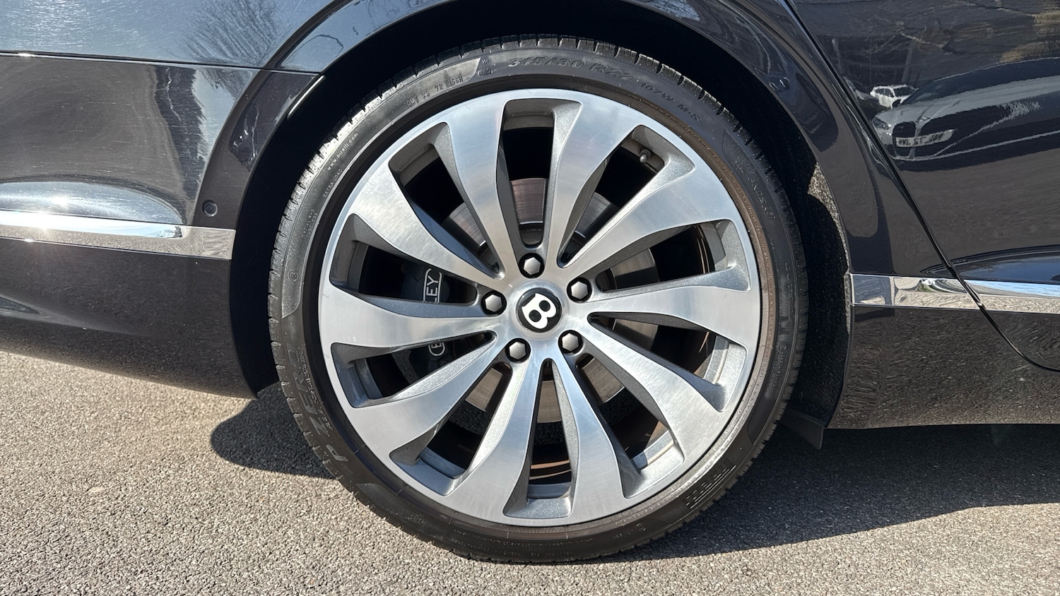 Used Bentley Flying Spur 2020 for sale - 76470940: Photo 6