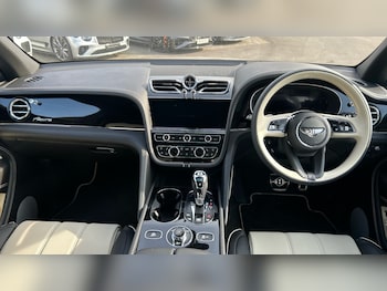 Used Bentley Bentayga 2022 for sale - 78545569: Photo