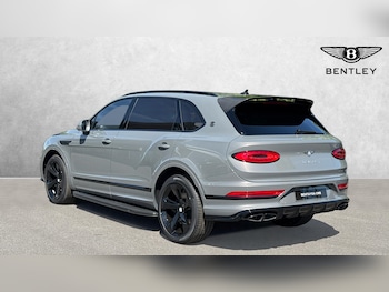 Used Bentley Bentayga 2026 for sale - 79371448: Photo