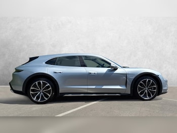 Used Porsche Taycan 2023 for sale - 79346562: Photo