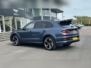 Used Bentley Bentayga 2022 for sale - 78111985: Photo