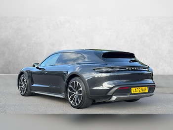 Used Porsche Taycan 2023 for sale - 78646993: Photo