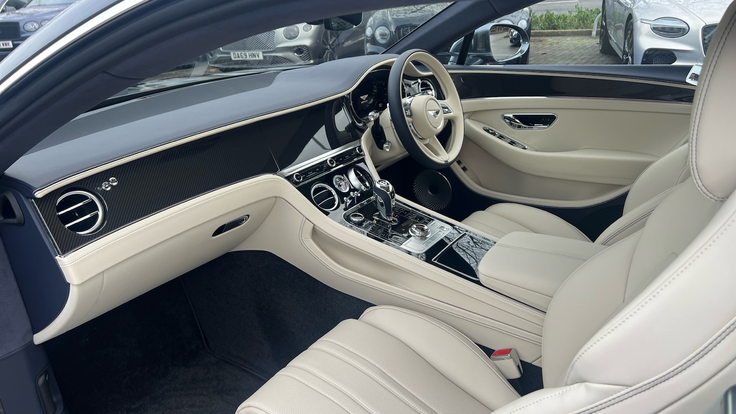 Used Bentley Continental 2025 for sale - 77189192: Photo 2