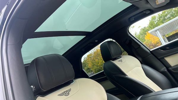 Used Bentley Bentayga 2018 for sale - 76237315: Photo 23