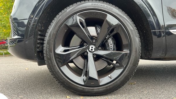 Used Bentley Bentayga 2018 for sale - 76237315: Photo 6
