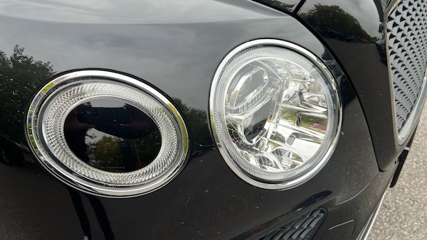 Used Bentley Bentayga 2018 for sale - 76237315: Photo 9
