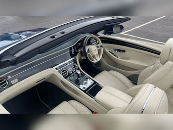 Used Bentley Continental 2019 for sale - 76430687: Photo