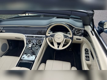 Used Bentley Continental 2019 for sale - 76430687: Photo