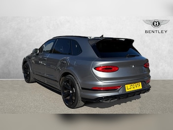 Used Bentley Bentayga 2022 for sale - 76346947: Photo
