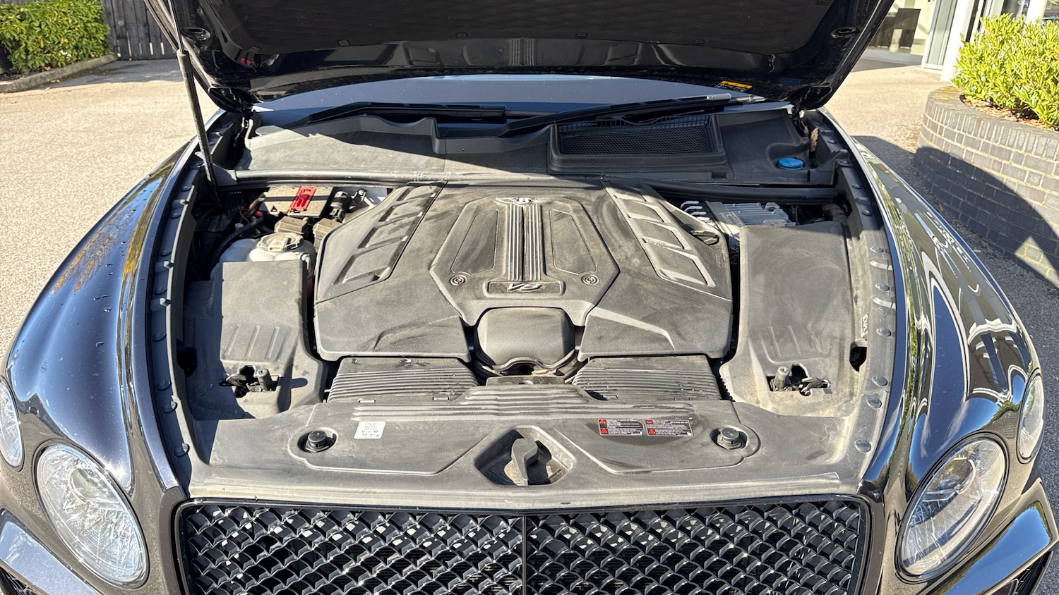 Used Bentley Bentayga 2022 for sale - 77595086: Photo 12