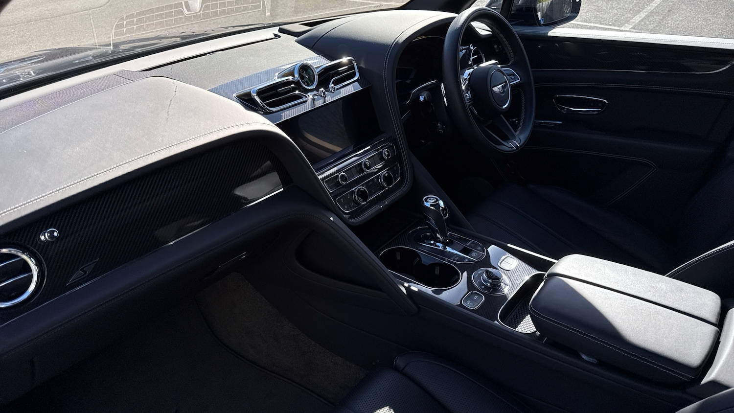 Used Bentley Bentayga 2022 for sale - 77595086: Photo 2