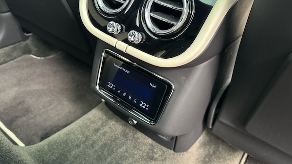 Used Bentley Bentayga 2022 for sale - 76267639: Photo 17