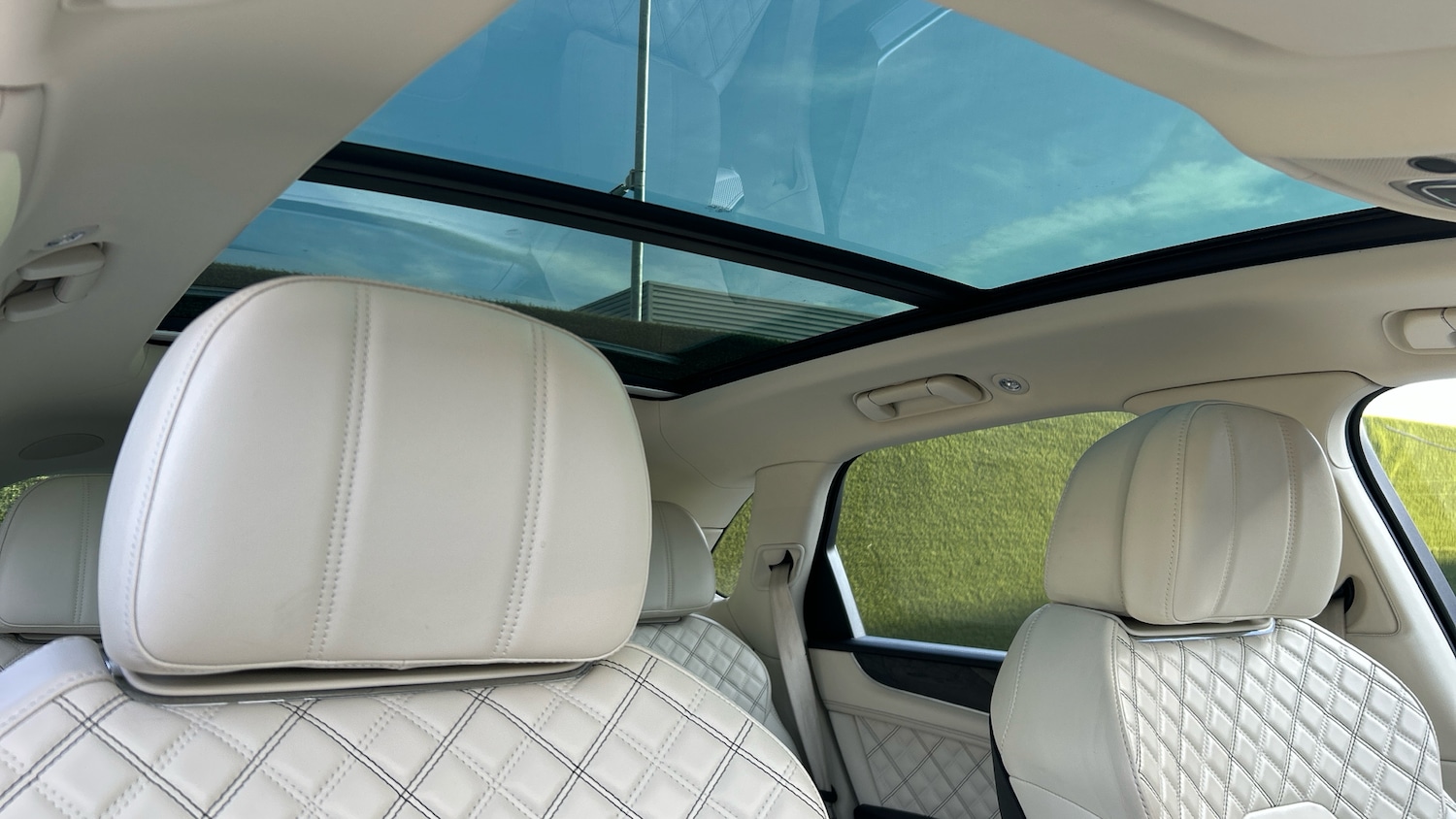 Used Bentley Bentayga 2020 for sale - 77288877: Photo 23