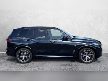 Used BMW X5 2023 for sale - 75925306: Photo