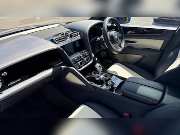 Used Bentley Bentayga 2022 for sale - 75446606: Photo