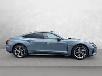 Used Audi e-tron GT 2023 for sale - 78427032: Photo
