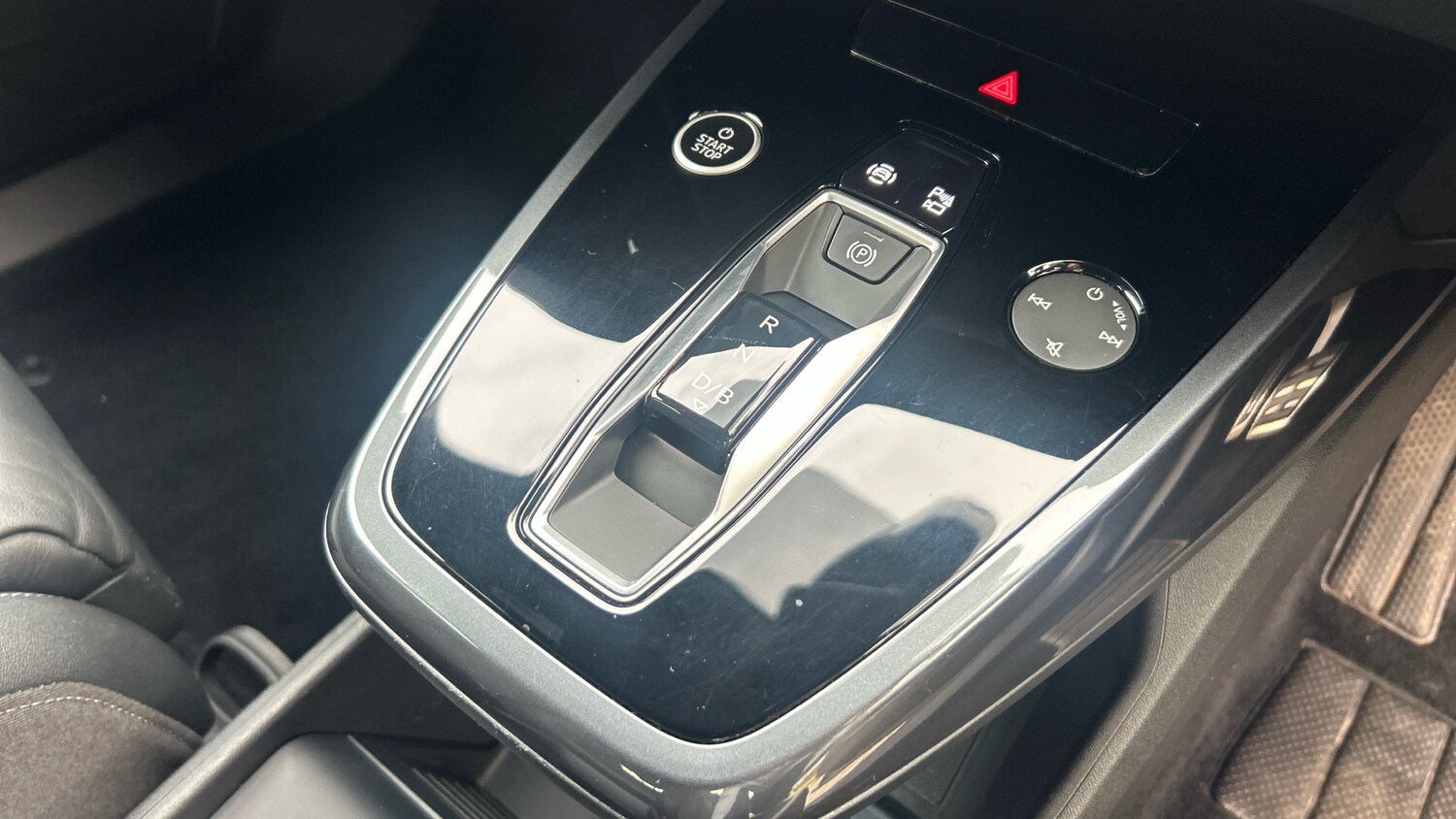 Used Audi Q4 e-tron 2023 for sale - 77572560: Photo 23