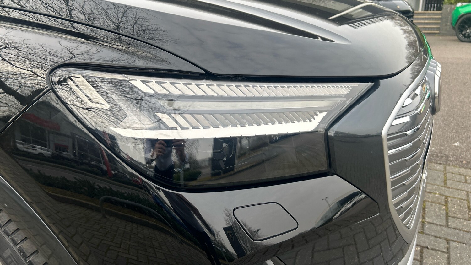 Used Audi Q4 e-tron 2023 for sale - 77572560: Photo 6