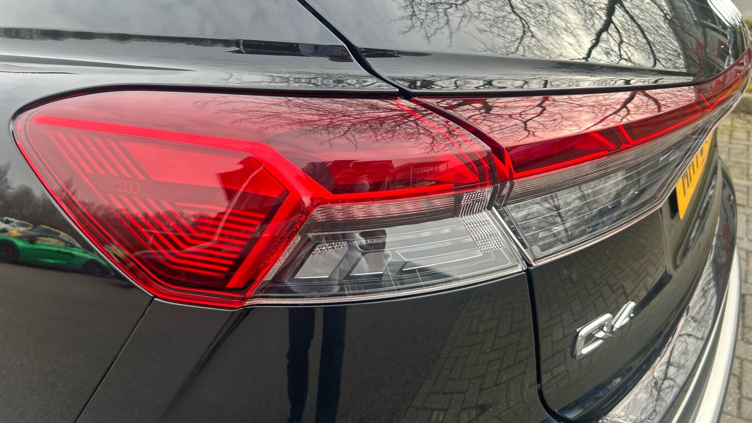 Used Audi Q4 e-tron 2023 for sale - 77572560: Photo 7