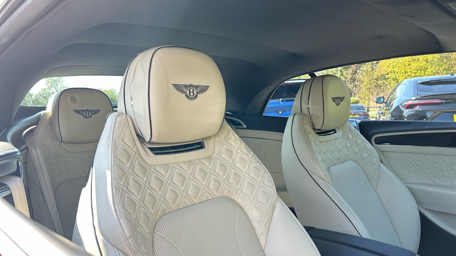 Used Bentley Continental 2019 for sale - 76536400: Photo 23