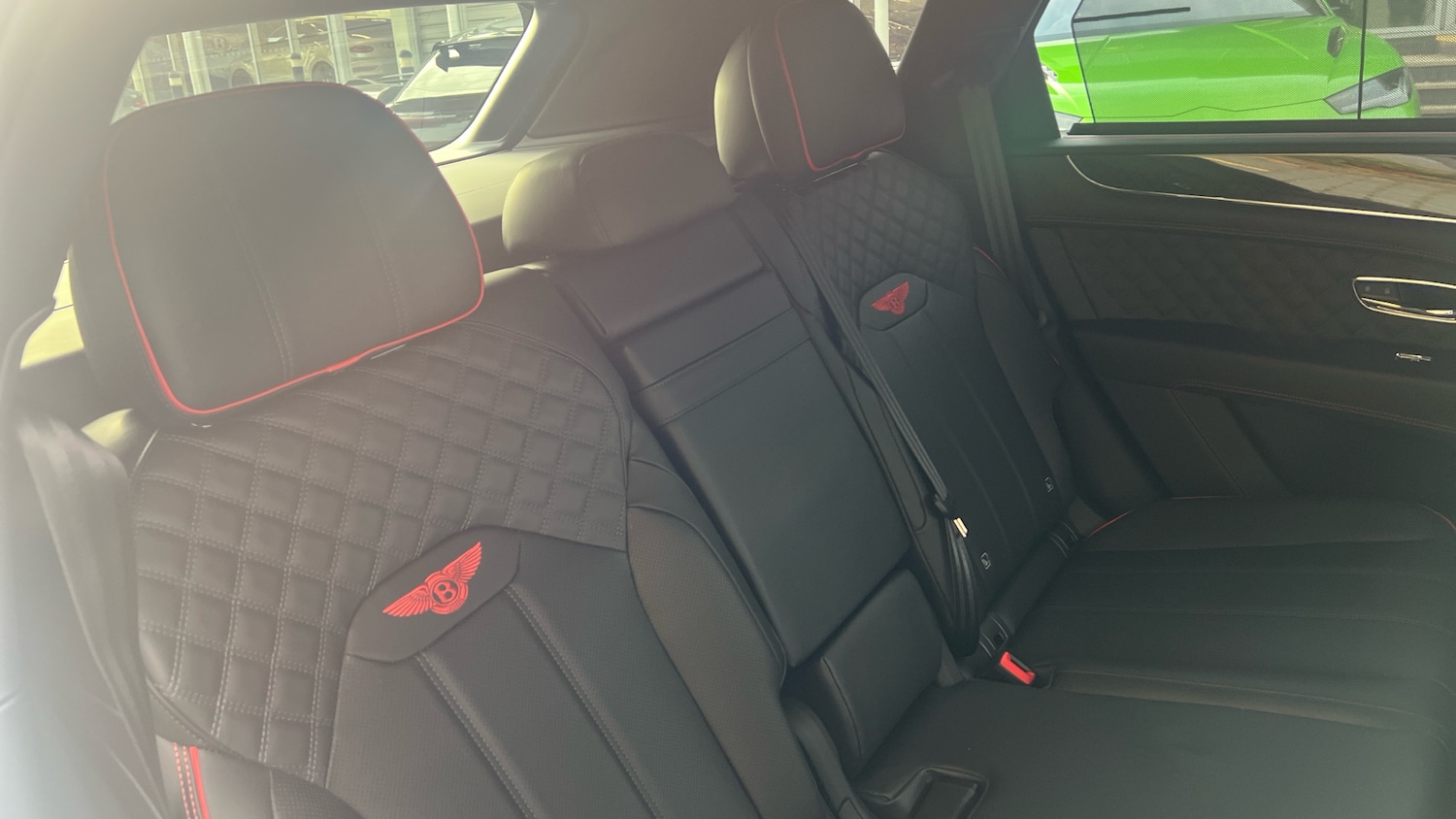 Used Bentley Bentayga 2025 for sale - 76470937: Photo 15