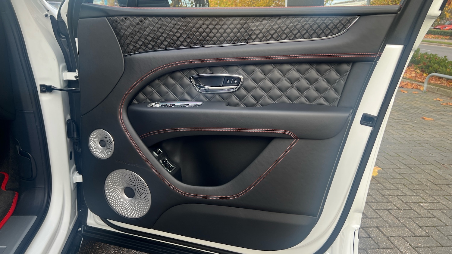 Used Bentley Bentayga 2025 for sale - 76470937: Photo 20